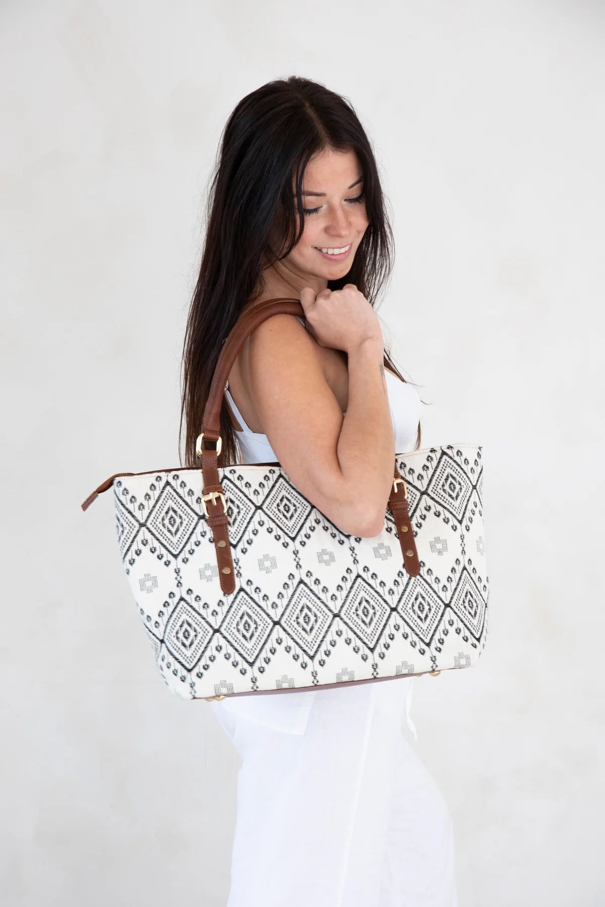 Jacquard Handbag by Risa