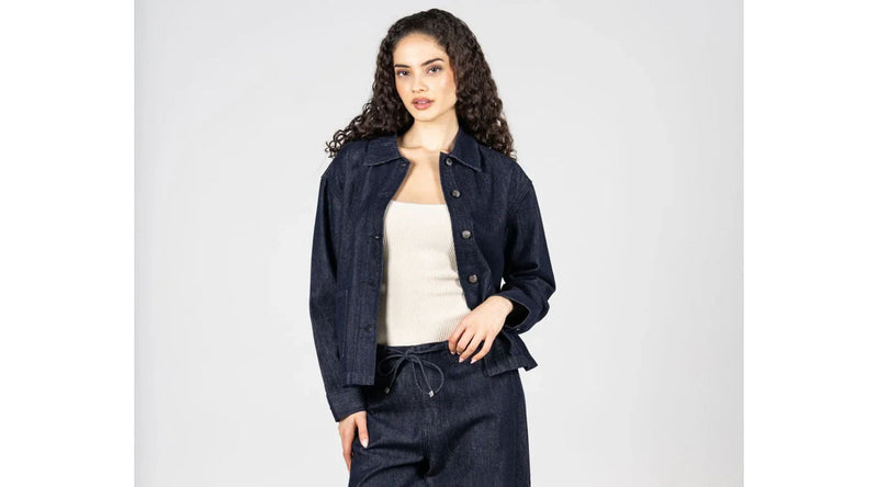 3 tops × 3 bottoms = 9 outfit combinations. You need a few pieces that actually work. That balances your proportions. That feels good on your body. That makes getting dressed feel effortless instead of exhausting.