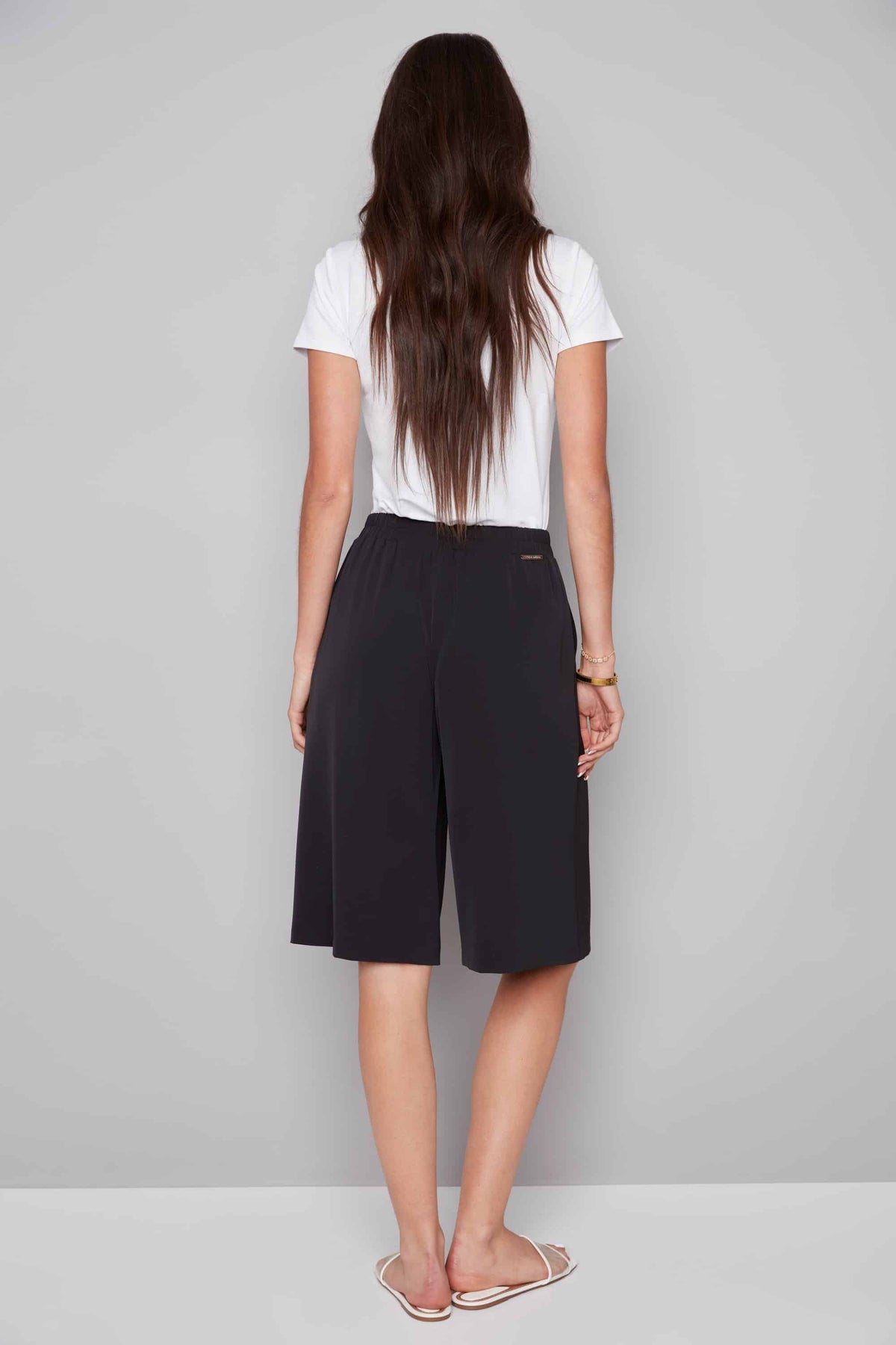 Bermuda Vegan Silk Short by ILTM