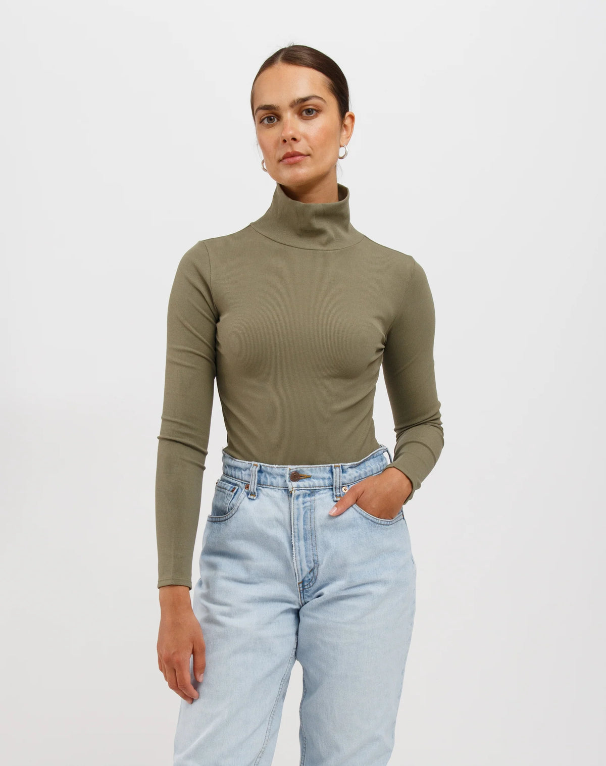 Brunette - Ribbed LS Turtle neck