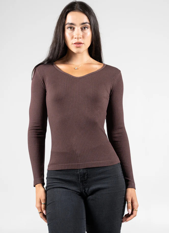 Seamless O/S Ribbed V-Neck Top by C'est Moi