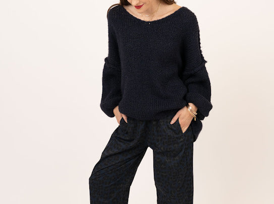 Batwing knot pullover by Me & Gee