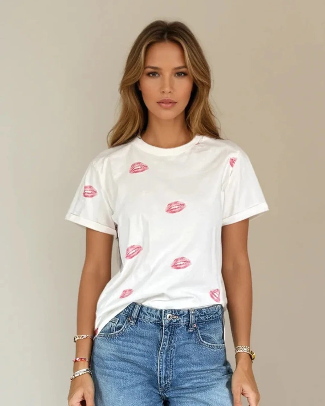Reign Cotton Tee Kisses by Priv