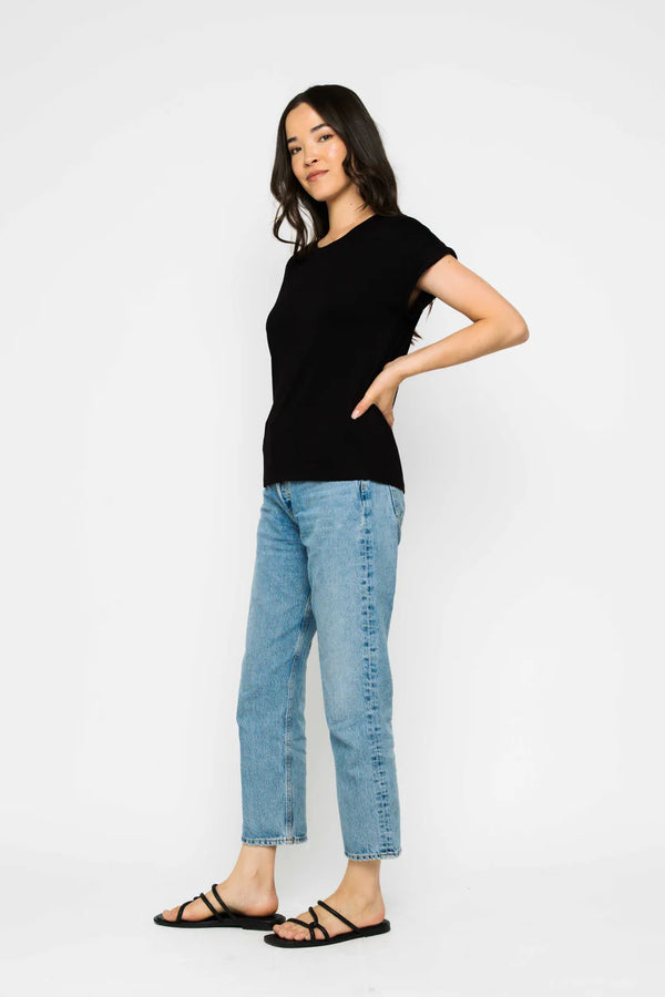 Daisy-Textured Rib Roll Cuff Tee by Orb