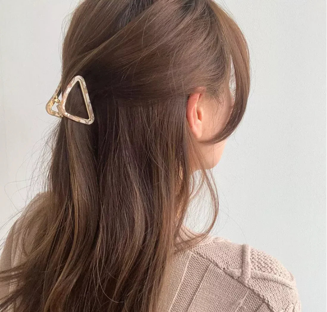 Ariel Acetate and Metal Claw Clip by Swoon Beauty