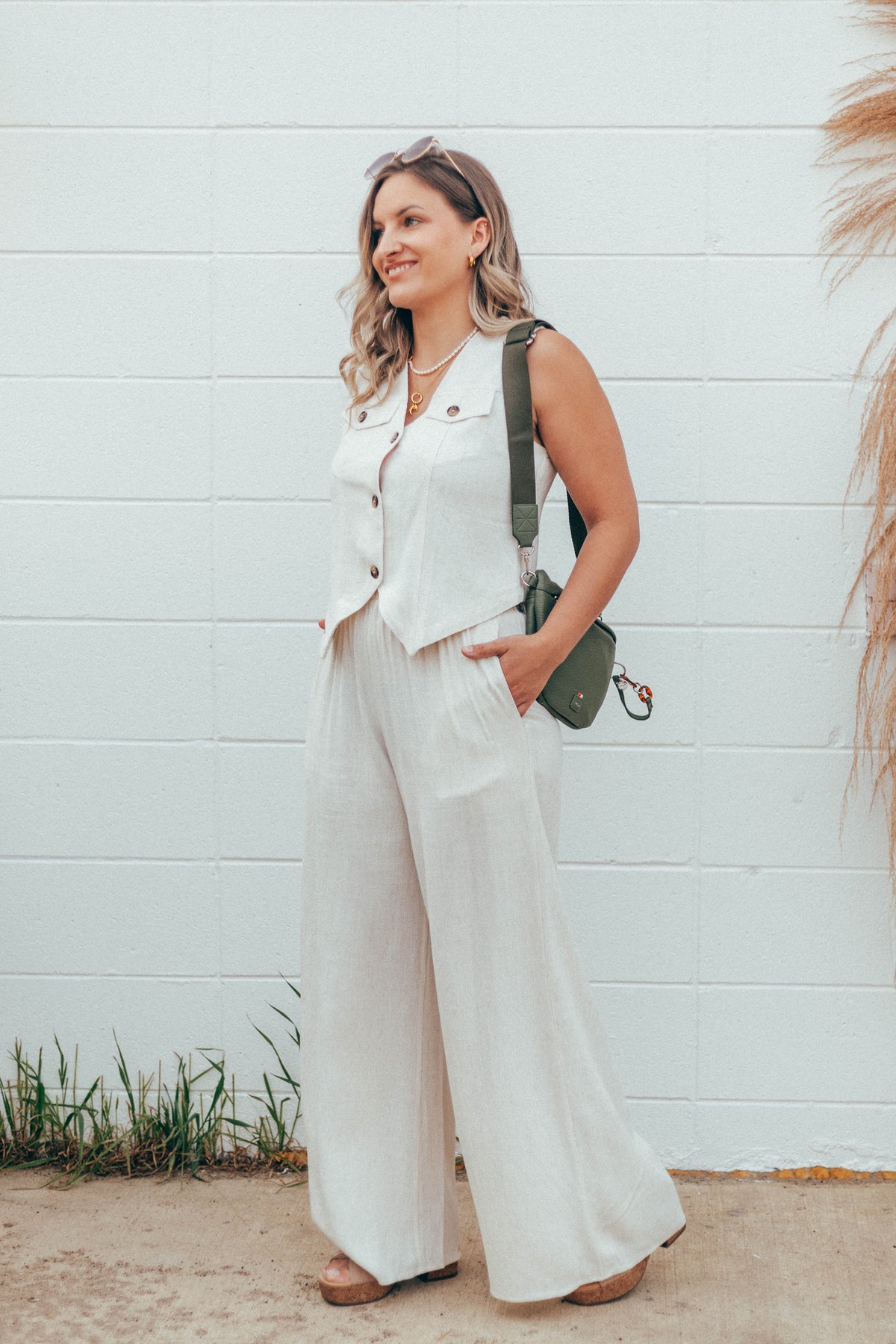 Linen Blend Wide Leg Pants by Papillon
